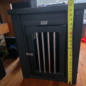 EcoFlex Dog Crate End Table
